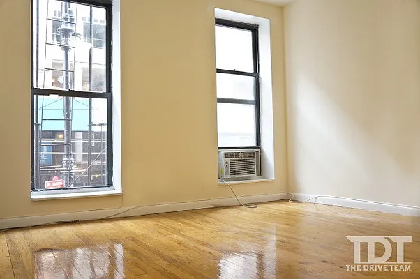 Rented by J Misrahi Realty Corp | media 29