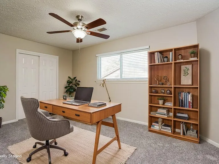 11918 Cottonwood Ln — Photo 15