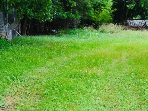 1011 Gravel St, San Marcos, TX 78666