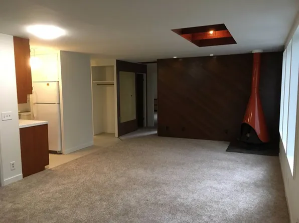 14910 Bear Creek Rd NE #1, Woodinville, WA 98077