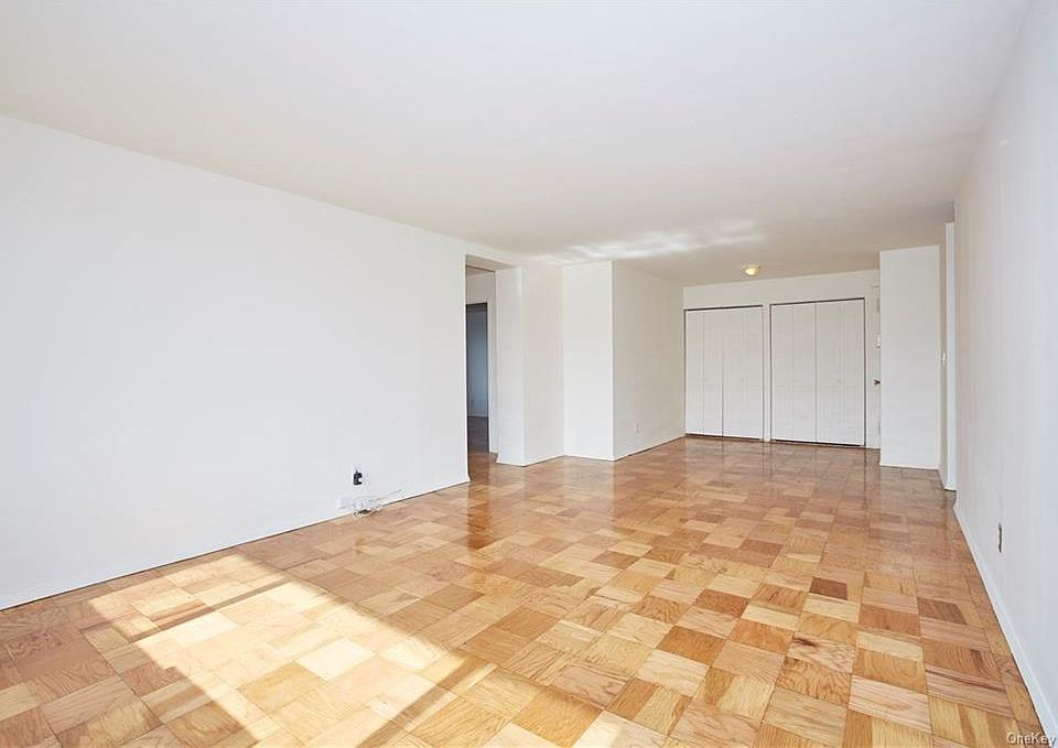 1st image of 33 Lake St #7N