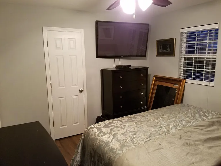 Spacious Mstr Closet