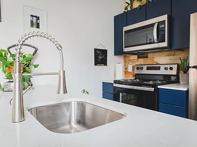 4537 Wayne Avenue, Suite 202 Philadelphia, PA 19144