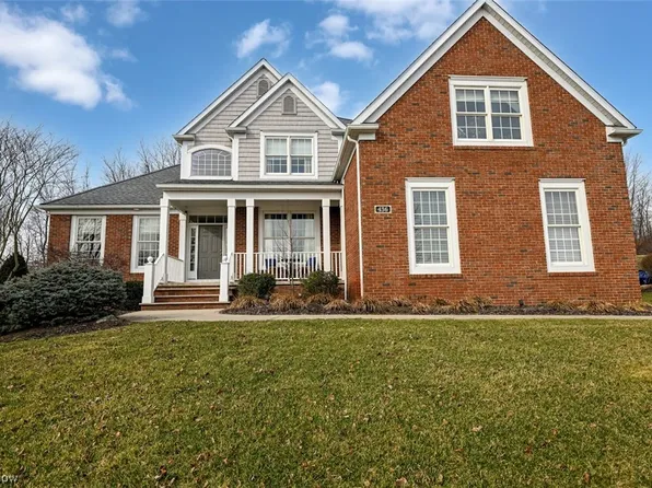 436 Regalstone Ln, Akron, OH 44321