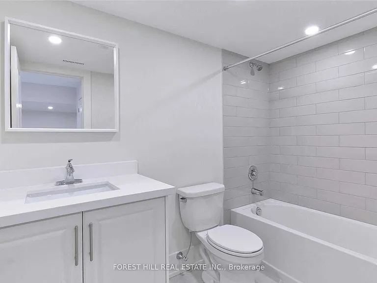 727 Ebony Ave — Photo 21