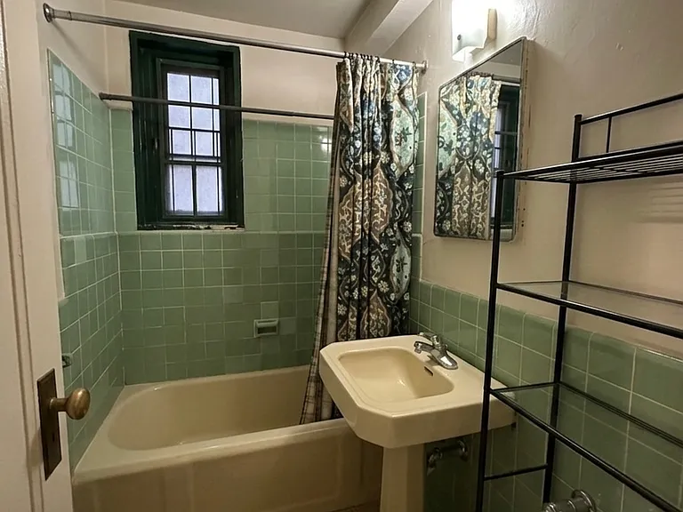 1505 Archer Rd #5C — Photo 4