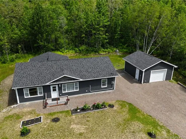 289 Upper Durham Rd, Saint Marys, NB E6C 1A8