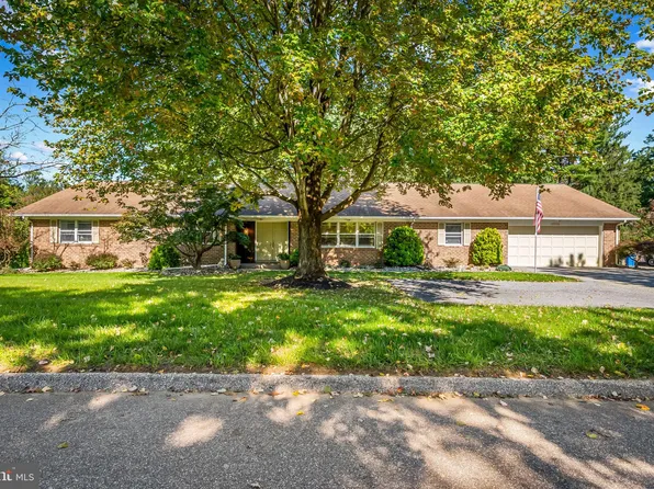 8506 Topping Rd, Pikesville, MD 21208