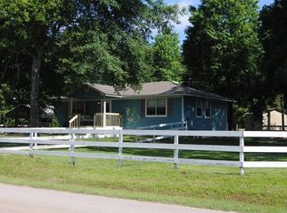 18211 Mail Route Rd, Montgomery, TX 77316