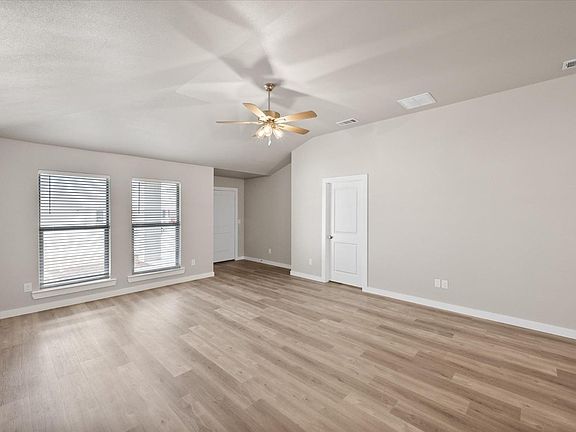 3rd image of 2907 Abbeville Ave