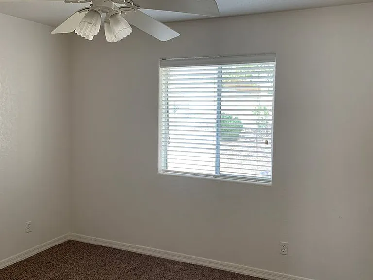 3301 Tolteca Dr — Photo 17