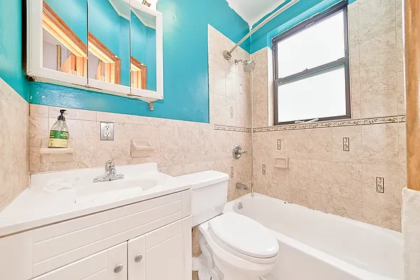 Rented by Living New York | media 19