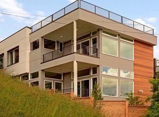 3051 25th Ave W, Seattle, WA 98199