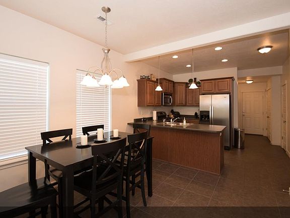 2nd image of 3816 W Periwinkle Dr
