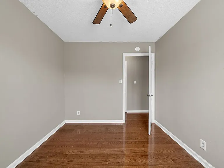 809 Pollard Rd — Photo 18