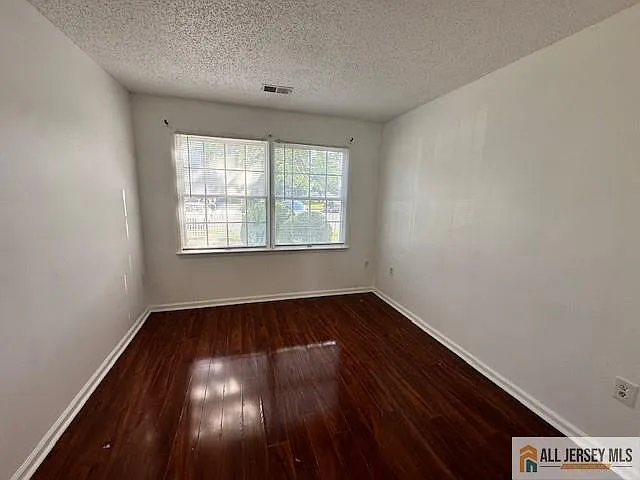 418 Edpas Rd — Photo 8