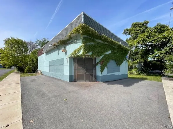 401 North Ave, Syracuse, NY 13206