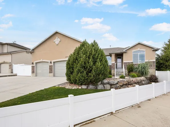 6682 S Townley St, West Jordan, UT 84081