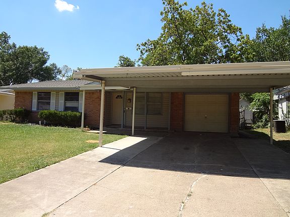 3rd image of 2847 Catalina Dr