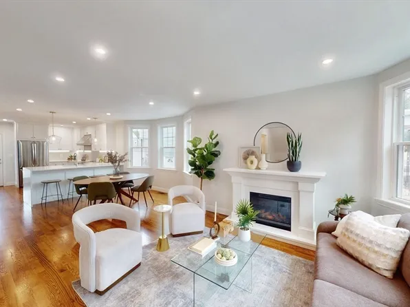 10 Lewis St #Penthouse, Medford, MA 02155