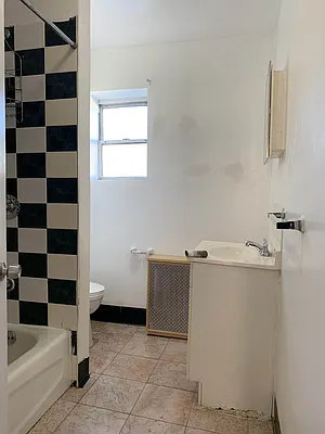 Rented by Rentiko Inc | media 27