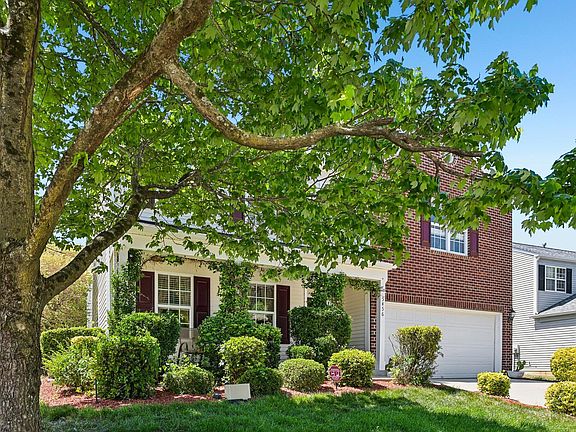 3rd image of 5456 Thunderidge Dr