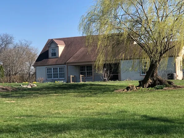 7 Marmon Ln, Barrington, IL 60010