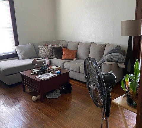 5th image of 2431 Staunton Ave NW