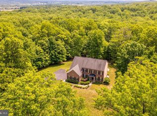 14354 Waterford Woods Ct, Leesburg, VA