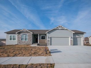 4600 Nature Ave, Manhattan, KS 66502