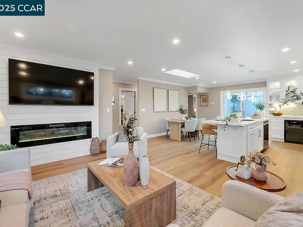 1180 Running Spgs #4, Walnut Creek, CA 94595