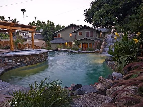 217 Greystone Avenue Pool