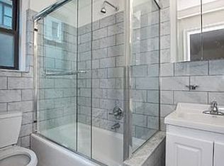 405 E 54th St, Brooklyn, NY 11203