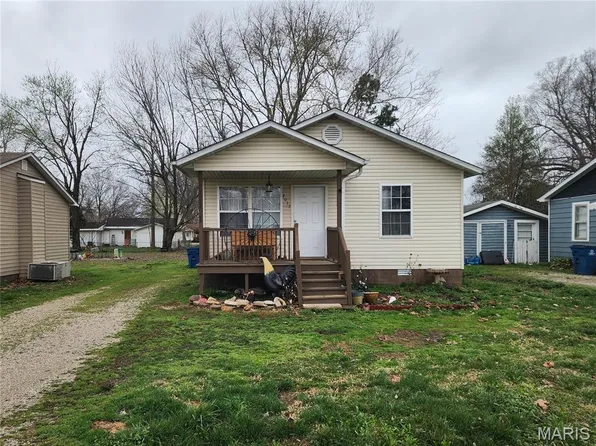 2017 Tennessee St, Poplar Bluff, MO 63901