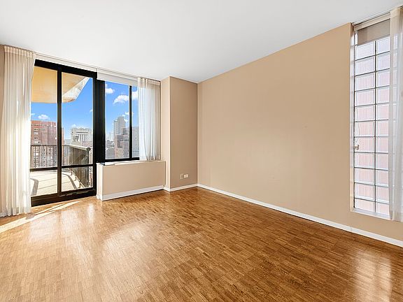 4th image of 304 E 65th St APT 15C
