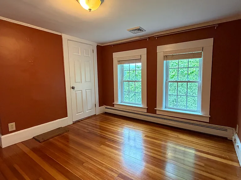 856 Main St #2 — Photo 8