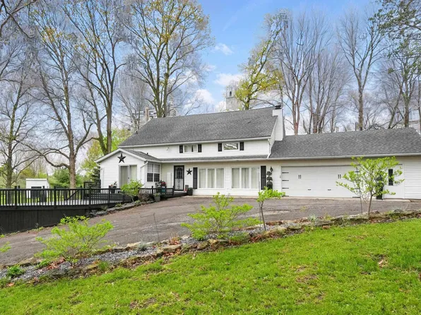 13819 McDuffee Rd, Churubusco, IN 46723