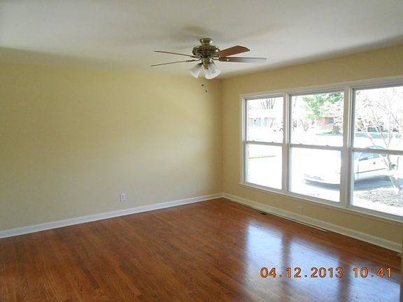 4th image of 3823 Klondike Ln
