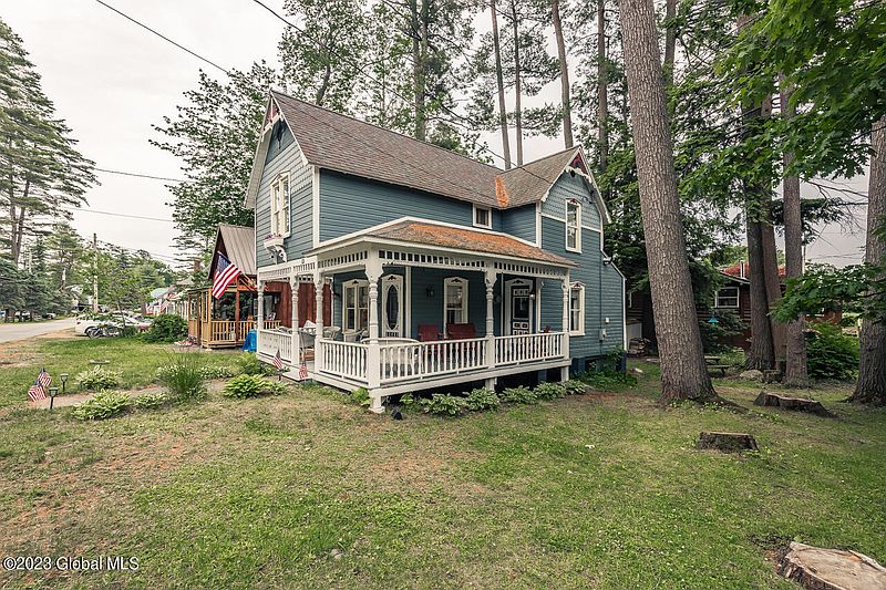 5th image of 121 McKinley Avenue