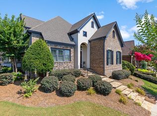 5964 Chickasaw Ln, Braselton, GA 30517