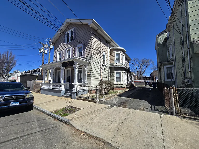 23 Brown St #C-3 — Photo 24