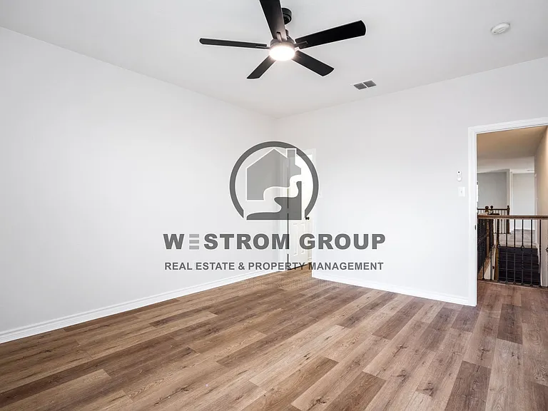 1738 Rock Ridge Dr — Photo 24