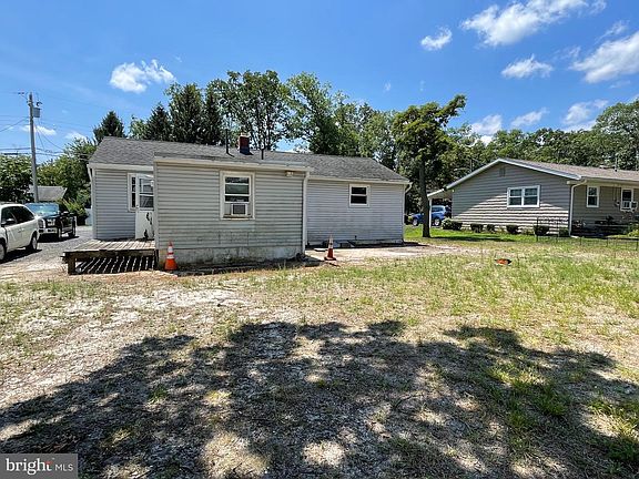 5th image of 6 W Collings Dr