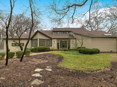 6N542 Fair Oaks Dr, St Charles, IL, 60175