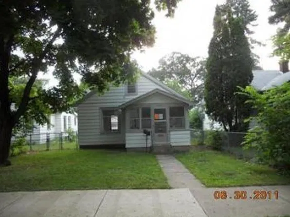 3419 Sheridan Ave N, Minneapolis, MN 55412