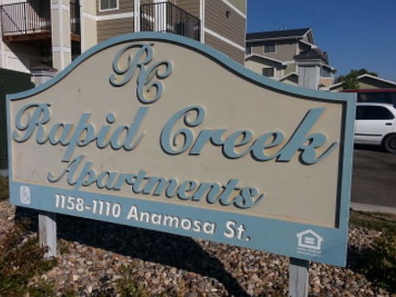 3rd image of 1158 Anamosa St #13253414