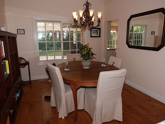 5th image of 2244 Green Oak Ct