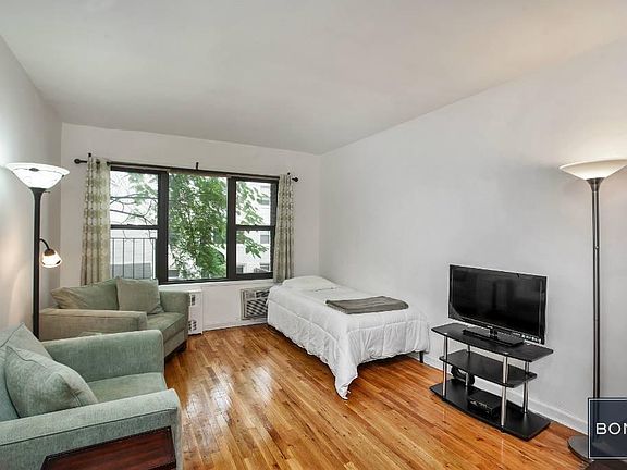 2nd image of 444 East 87th Street #3F