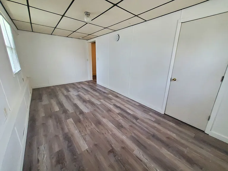 218 South St — Photo 25