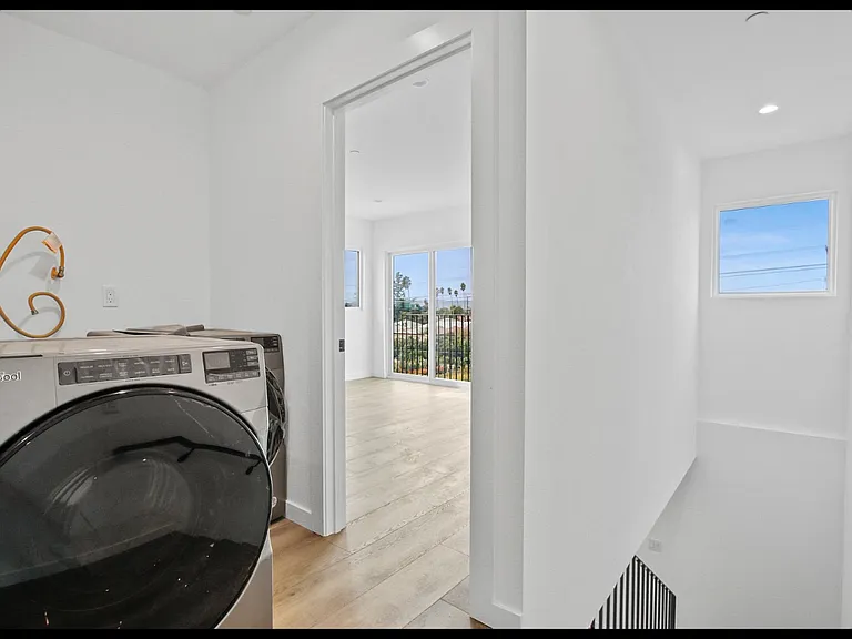 7634 Morella Ave #2 — Photo 7